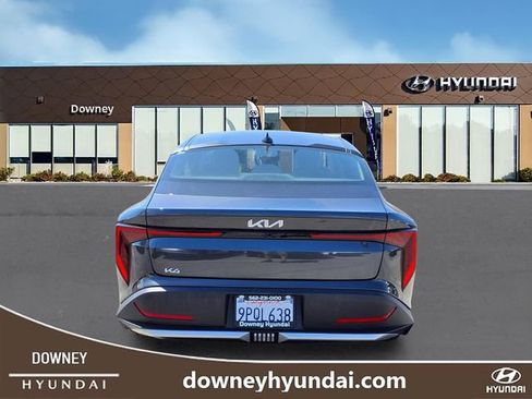 Used 2025 Kia K4 LXS image 5