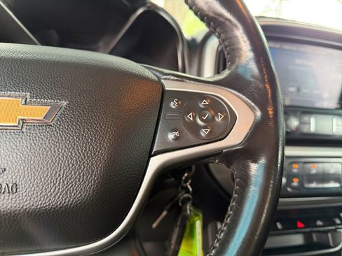 Used 2022 Chevrolet Colorado LT w/ Fleet Safety Package RWD image 25