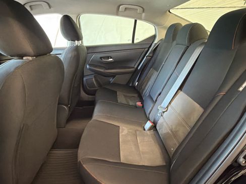 Used 2025 Nissan Sentra SR FWD image 20
