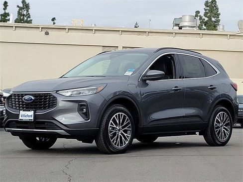 New 2025 Ford Escape SE image 25