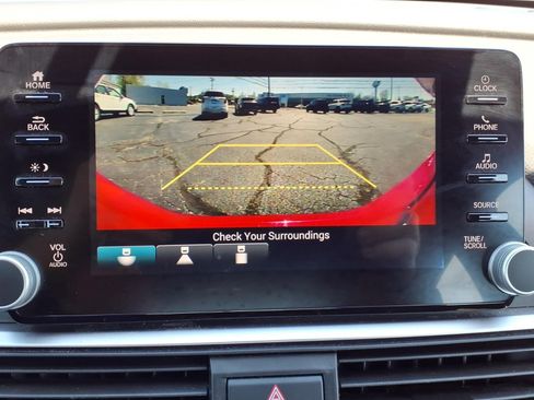 Used 2019 Honda Accord Sport image 15