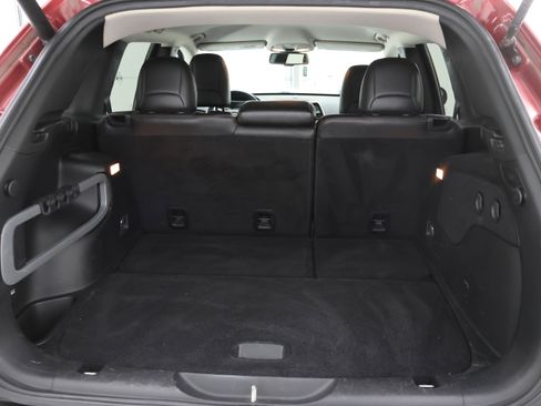 Used 2016 Jeep Cherokee Trailhawk w/ Comfort/Convenience Group image 27