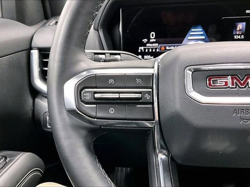 Used 2025 GMC Terrain Elevation FWD image 23