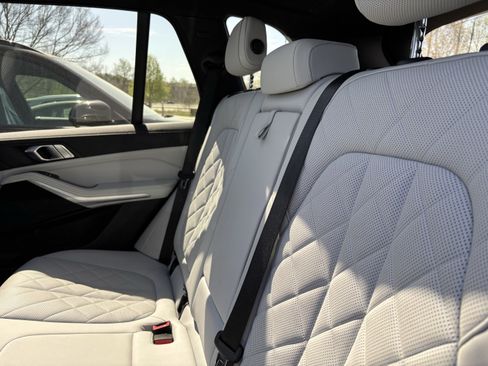 Certified 2023 BMW X5 sDrive40i w/ Premium Package image 33