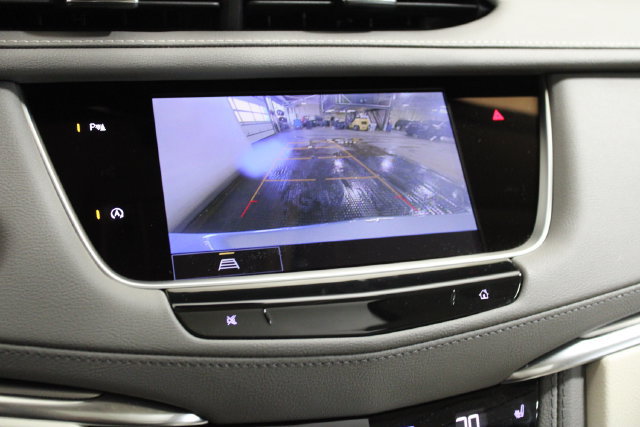 Certified 2024 Cadillac XT5 Premium Luxury AWD/4WD image 18
