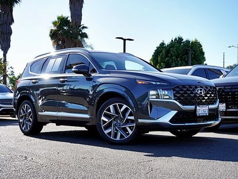 Used 2022 Hyundai Santa Fe Calligraphy w/ Cargo Package FWD image 2