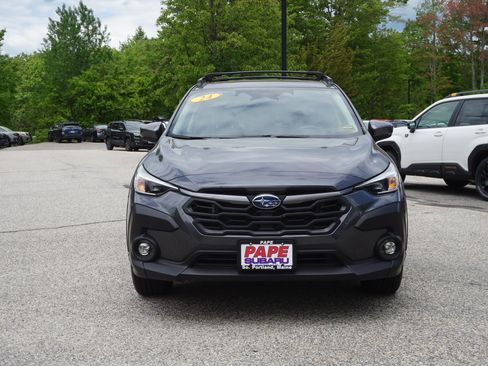 Used 2024 Subaru Crosstrek 2.0i Premium AWD/4WD image 2