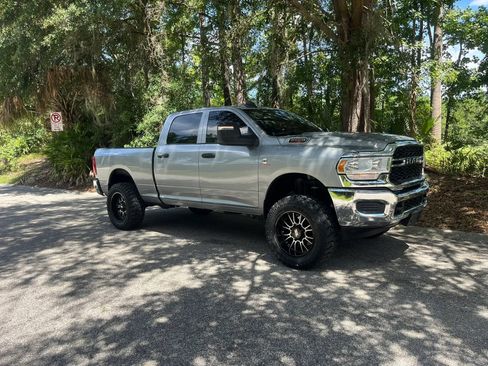 Used 2023 RAM 2500 Tradesman AWD/4WD image 3