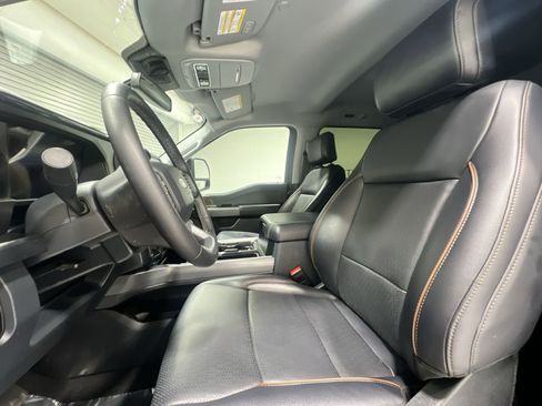 Used 2025 Ford F350 Lariat AWD/4WD image 11