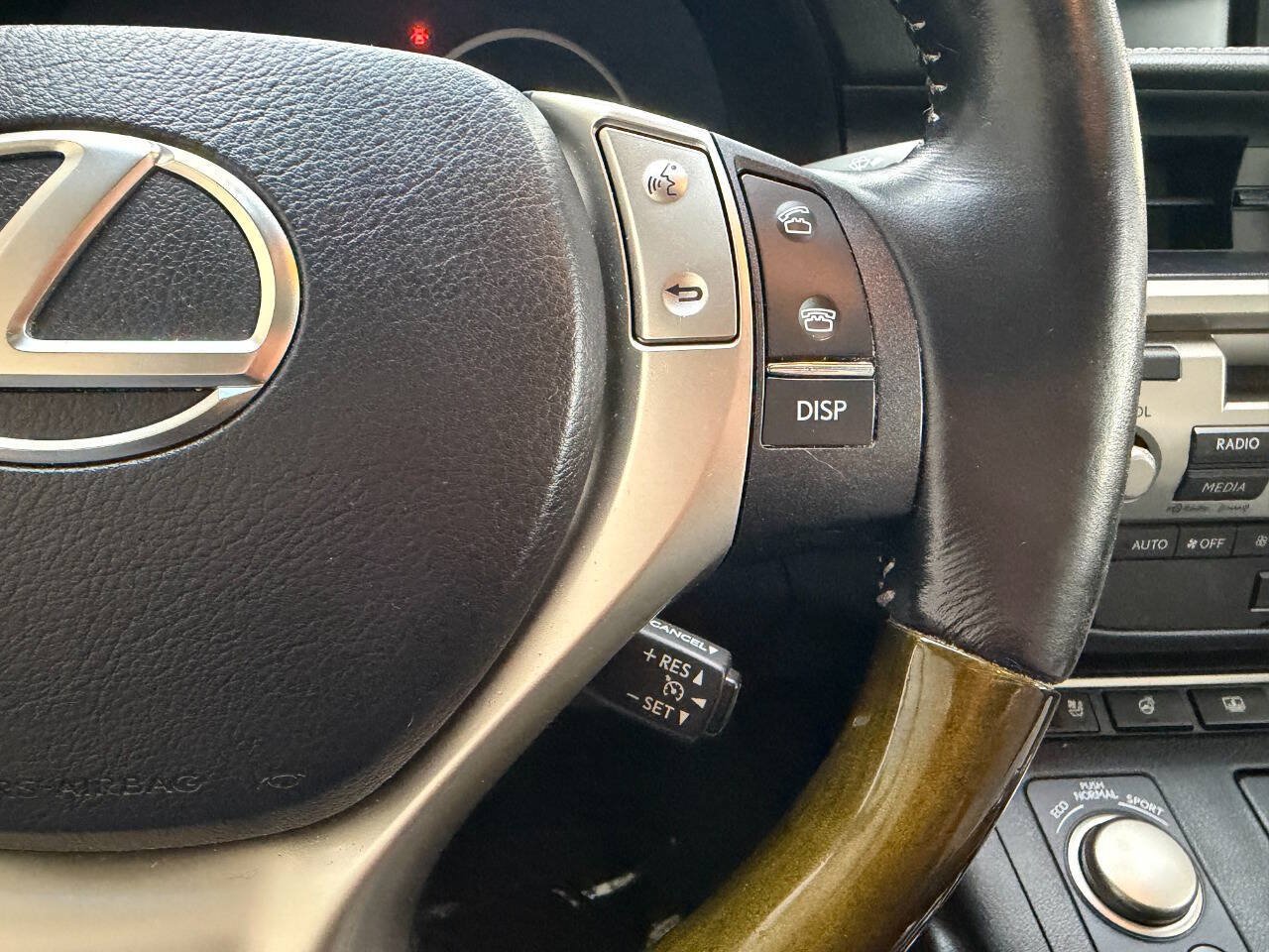 Used 2013 Lexus ES 350 w/ Luxury Pkg FWD image 24