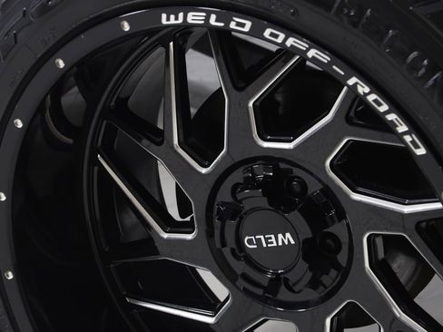 Used 2020 Jeep Gladiator Sport w/ Quick Order Package 24S image 16