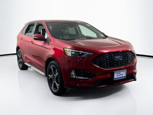 Used 2020 Ford Edge ST w/ Cold Weather Package AWD/4WD image 3