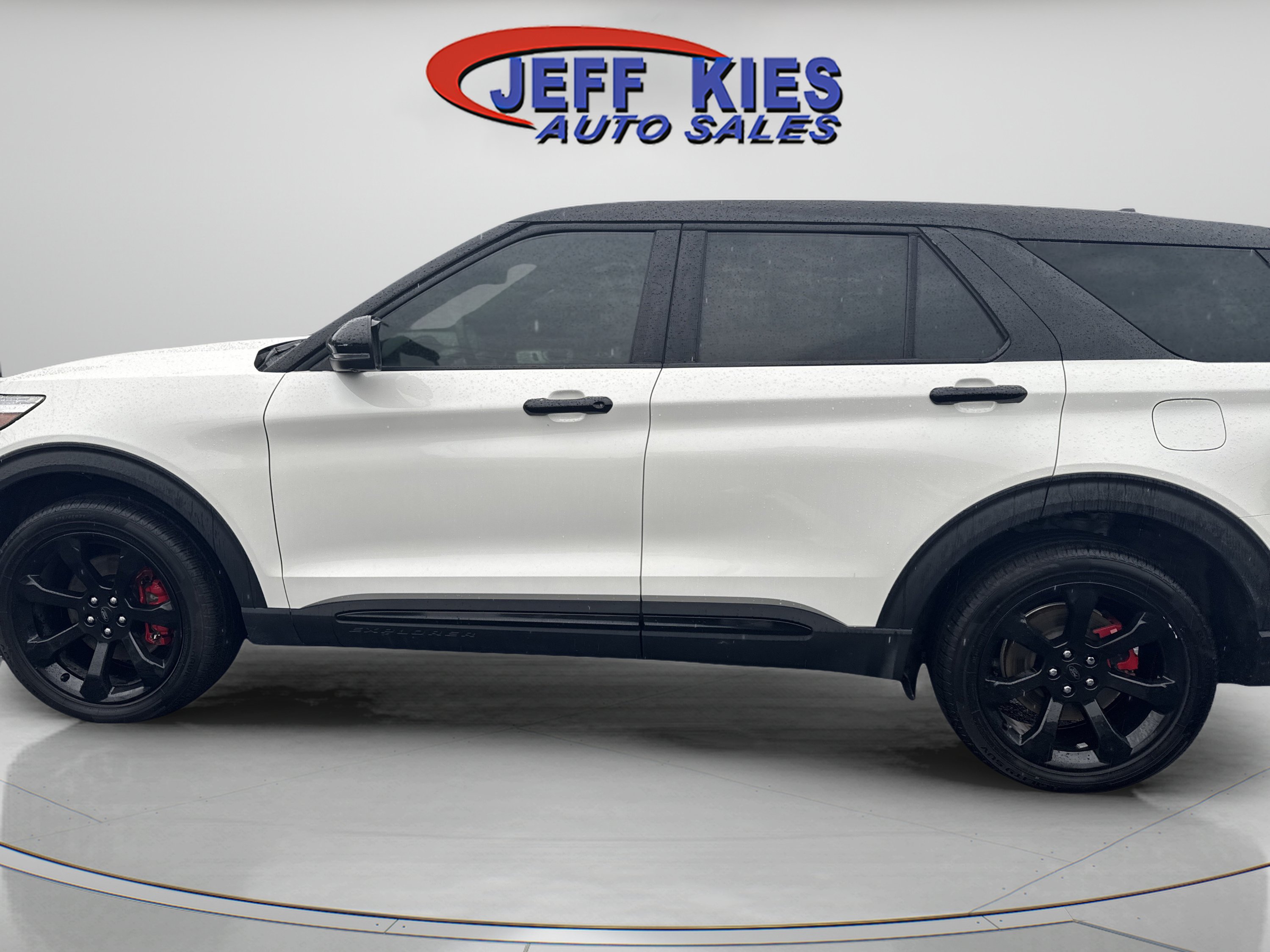 Used 2022 Ford Explorer ST w/ Equipment Group 401A AWD/4WD image 8