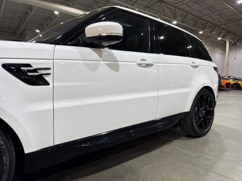 Used 2020 Land Rover Range Rover Sport HSE image 25