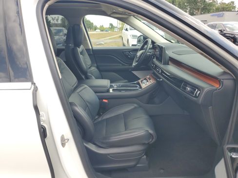 Used 2024 Lincoln Aviator Reserve w/ Equipment Group 201A AWD/4WD image 9