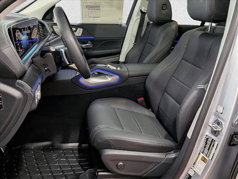 New 2026 Mercedes-Benz GLS 450 4MATIC image 4