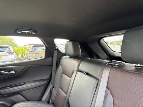 Used 2025 Chevrolet Blazer RS FWD image 19