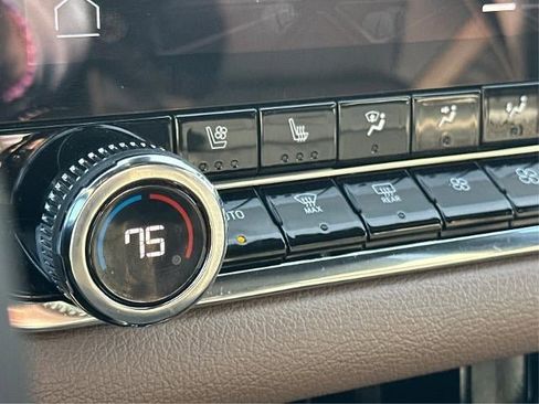 Certified 2023 GMC Canyon Denali image 20