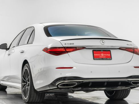 Used 2025 Mercedes-Benz S 580 4MATIC Sedan image 7