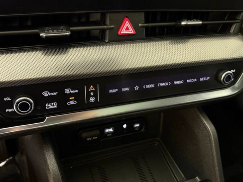 Used 2023 Kia Sportage SX FWD image 31