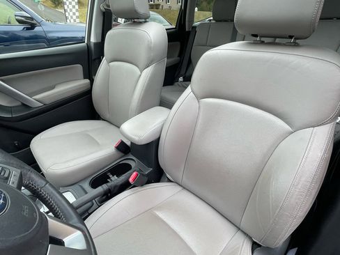 Used 2018 Subaru Forester 2.5i Limited image 17