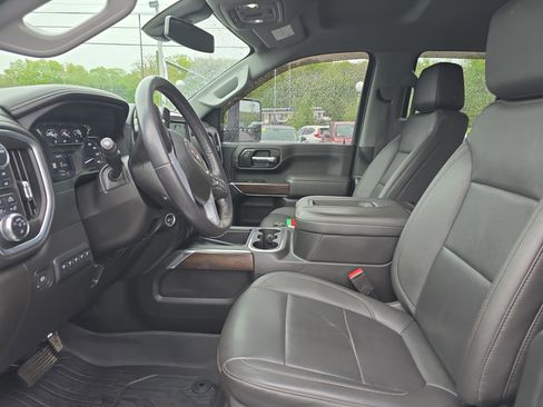 Used 2022 GMC Sierra 2500 SLT w/ SLT Premium Package AWD/4WD image 13