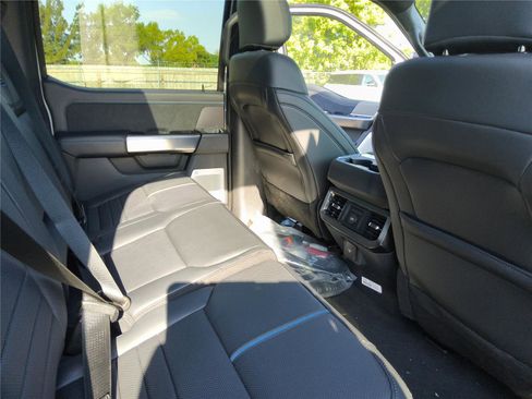 New 2026 Ford F250 Platinum image 24