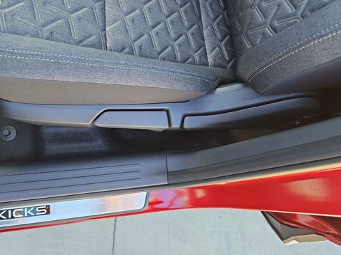 New 2026 Nissan Kicks SV w/ SV Premium Package image 29