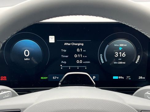 New 2025 Hyundai Ioniq 5 SEL RWD image 32