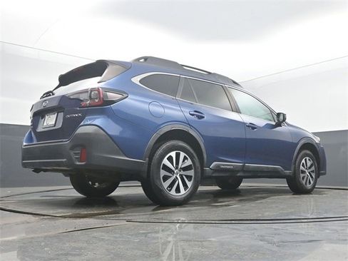 Used 2020 Subaru Outback Premium image 51
