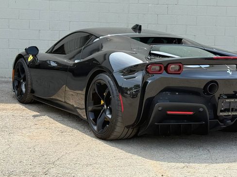 Used 2021 Ferrari SF90 Stradale AWD/4WD image 15