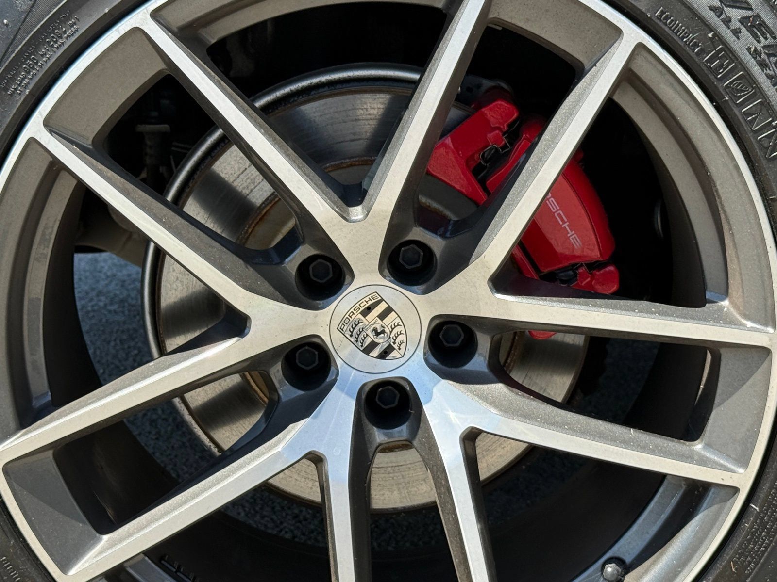 Used 2023 Porsche Macan S AWD/4WD image 17