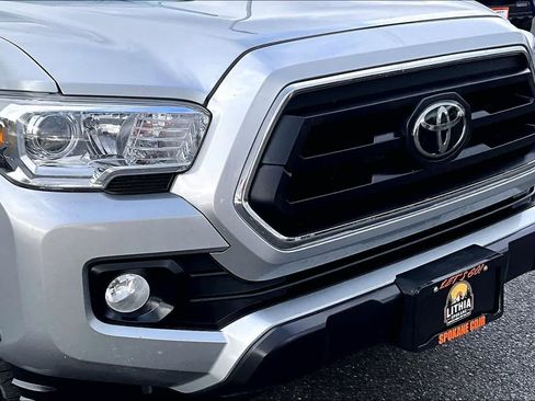 Used 2023 Toyota Tacoma SR5 image 33