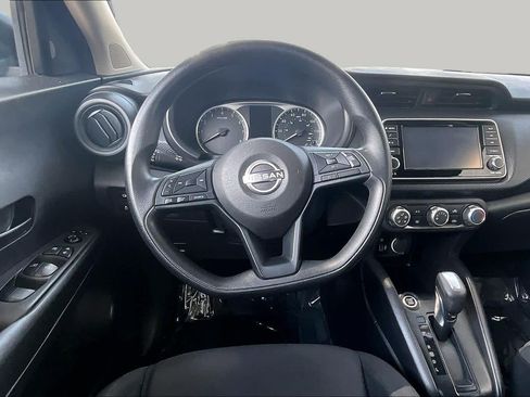 Used 2023 Nissan Kicks S FWD image 6