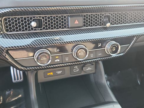 Certified 2023 Honda Civic Sport image 15