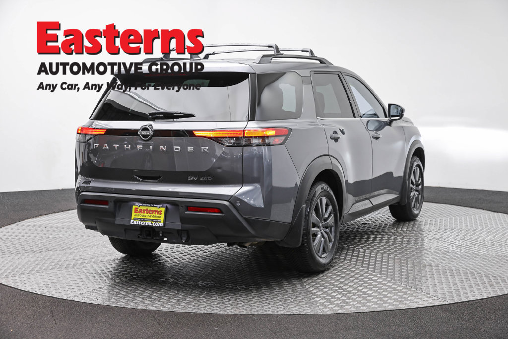 Used 2023 Nissan Pathfinder SV w/ SV Premium Package AWD/4WD image 6