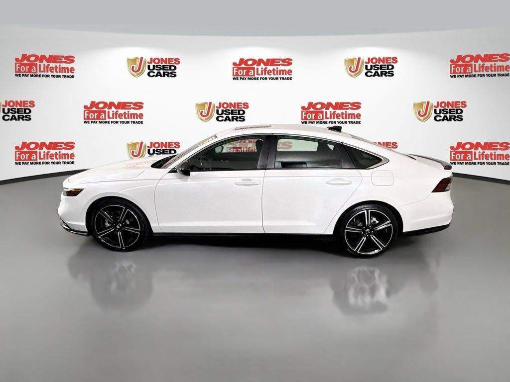 Used 2024 Honda Accord Sport image 14