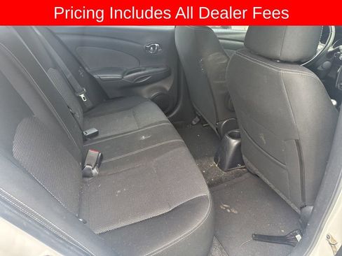 Used 2016 Nissan Versa FWD image 12