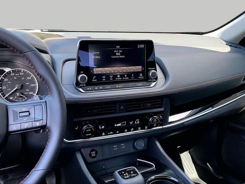 New 2026 Nissan Rogue SV AWD/4WD image 6