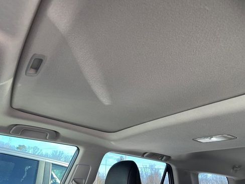 Used 2022 Toyota 4Runner Limited image 9