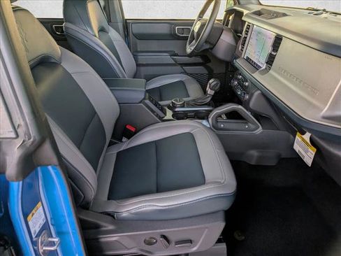 Used 2024 Ford Bronco Outer Banks image 20