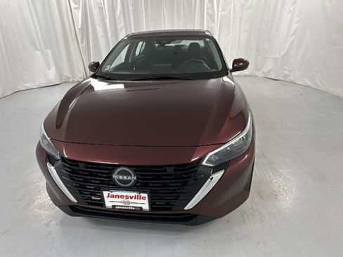 Certified 2024 Nissan Sentra SV image 8