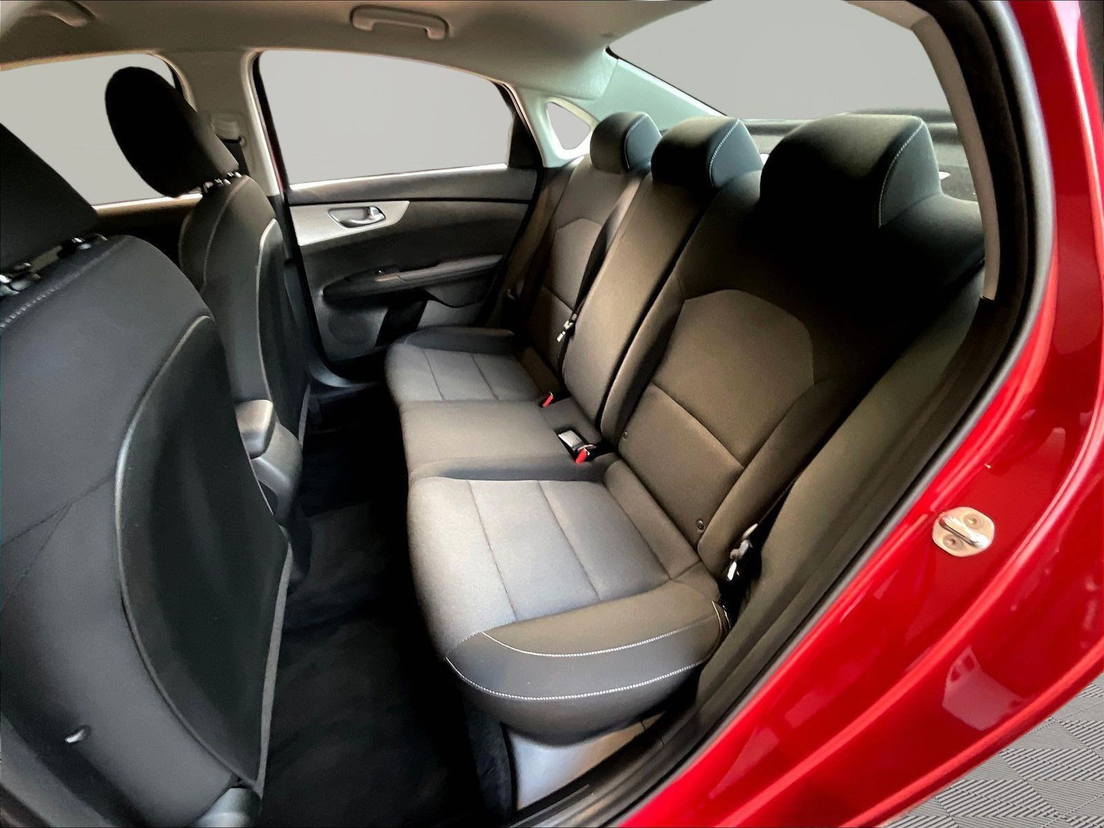 Used 2023 Kia Forte LXS w/ LXS Technology Package FWD image 20