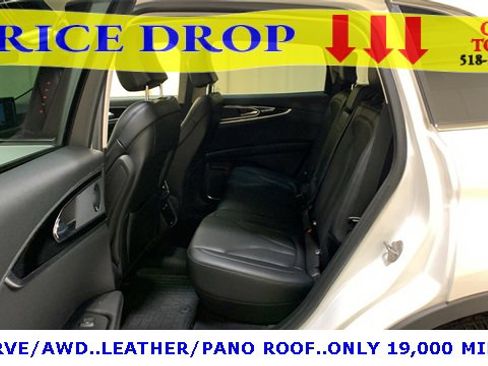 Used 2023 Lincoln Nautilus Reserve w/ Equipment Group 201A image 23