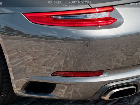 Used 2018 Porsche 911 Carrera image 50