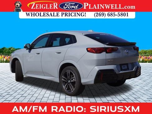 Used 2025 BMW X2 xDrive28i image 3