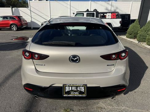 Used 2023 MAZDA MAZDA3 s FWD image 4