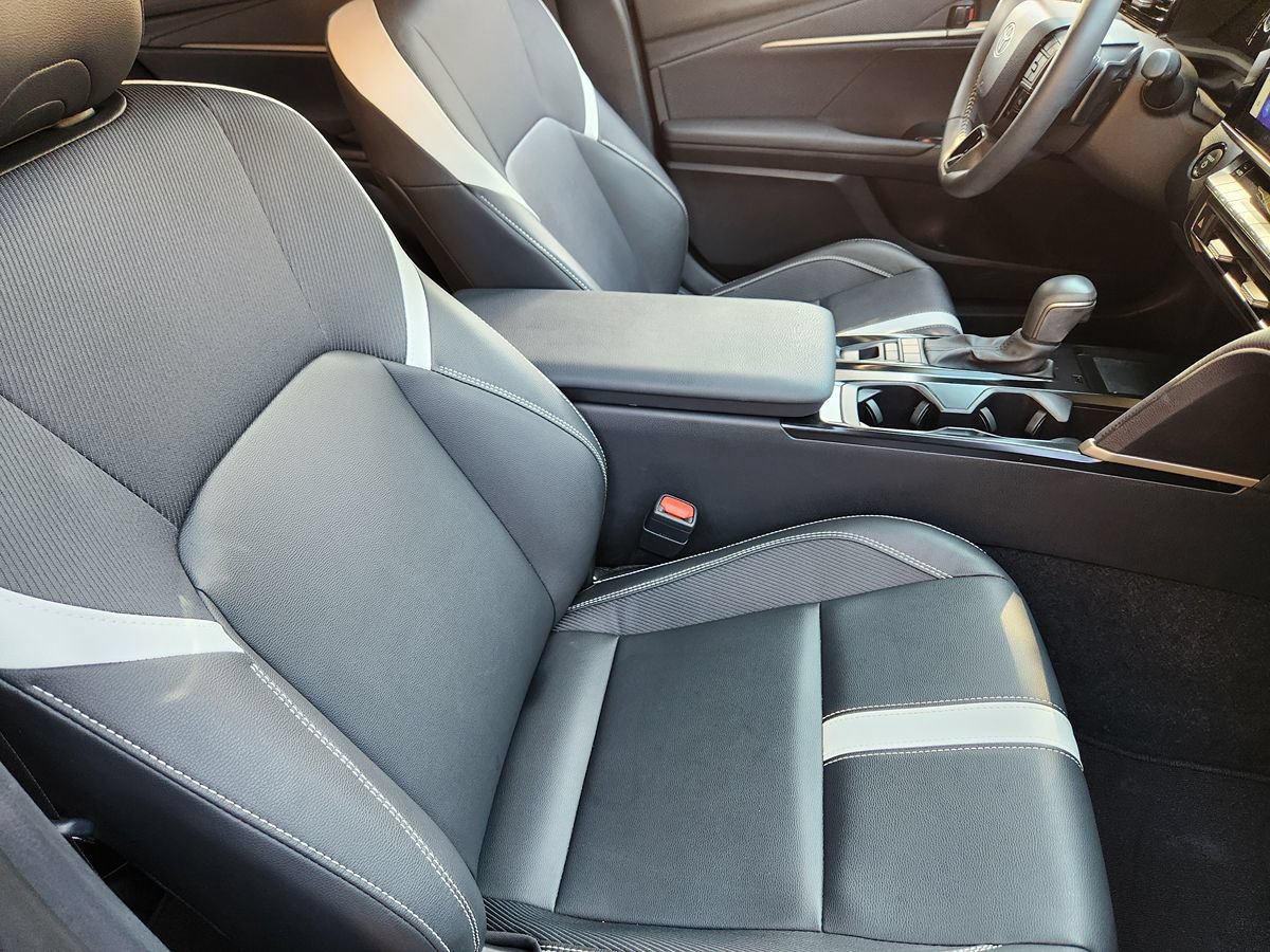 Used 2025 Toyota Camry SE w/ Multimedia Upgrade Package FWD image 28