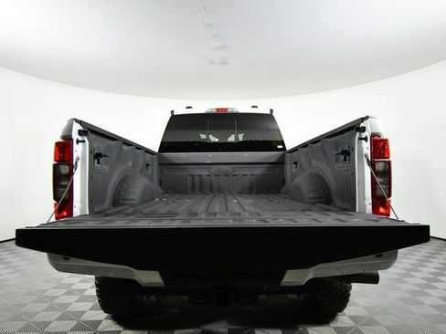Used 2022 Ford F250 Lariat image 25