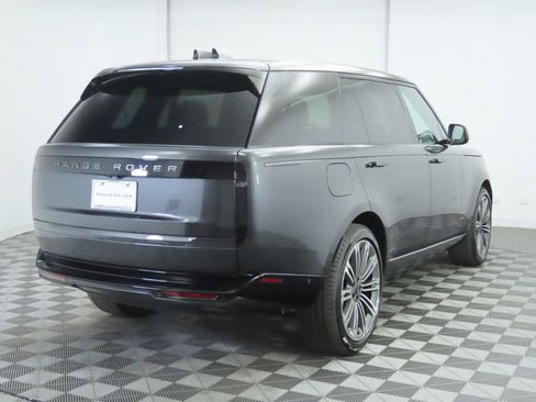 New 2026 Land Rover Range Rover Long Wheelbase SE image 5